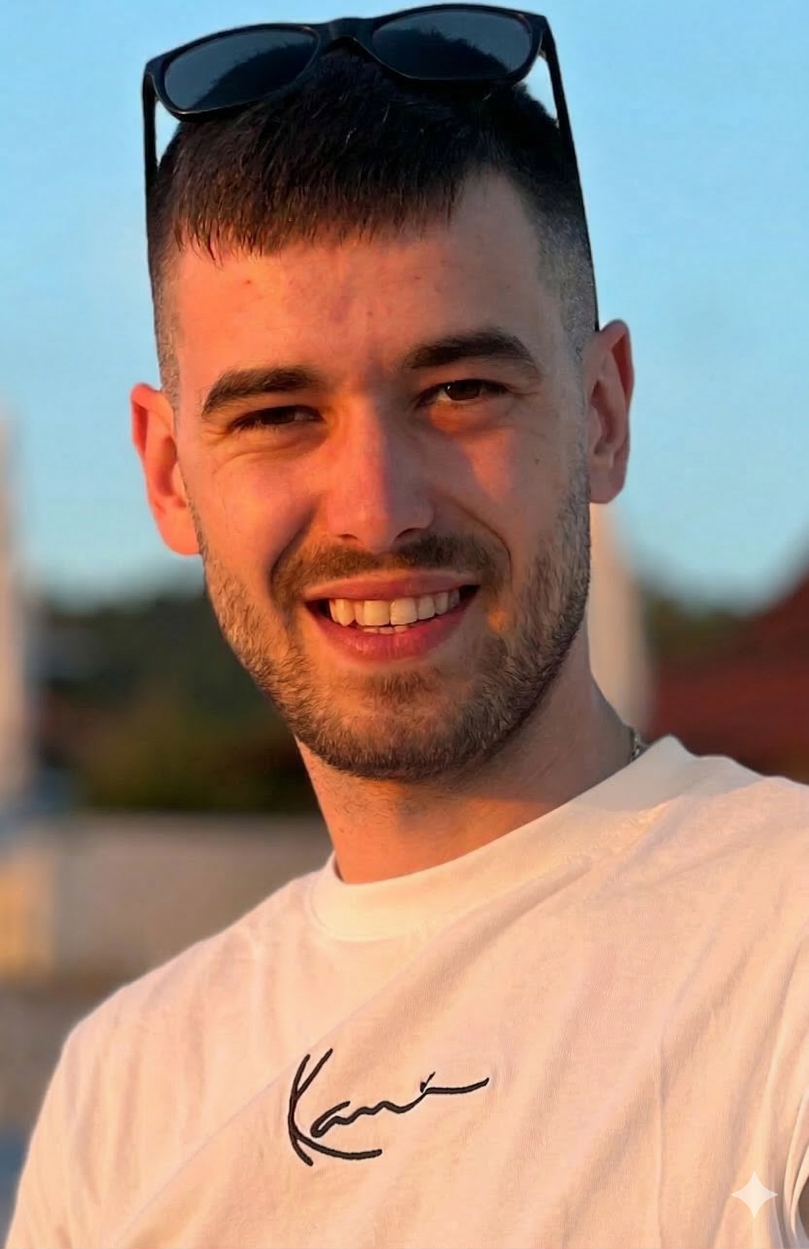Daniel Avramov